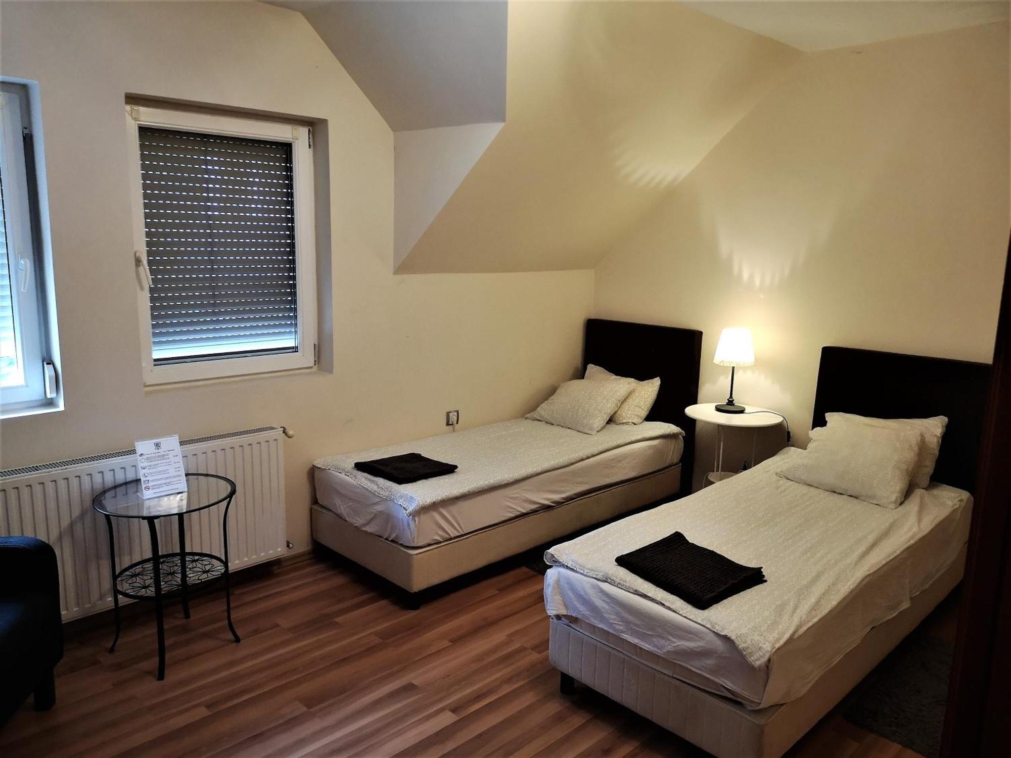 Hotel Kikelet Panzio Dunakeszi Zimmer foto